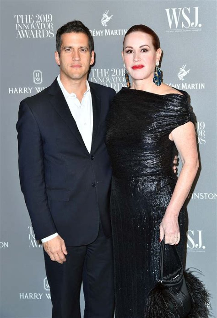 Molly Ringwald Husband: Mee Panio Gianopoulos